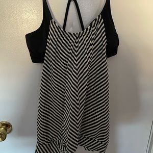 Athleta swim top. Size 38C